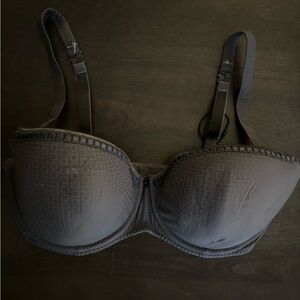 Convertible Underwire Bra in Black - Supportive Everyday Lift
